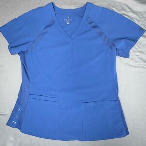 Med Couture Peaches Ciel Blue Women’s Scrub Top Raglan V-neck - Item #0002